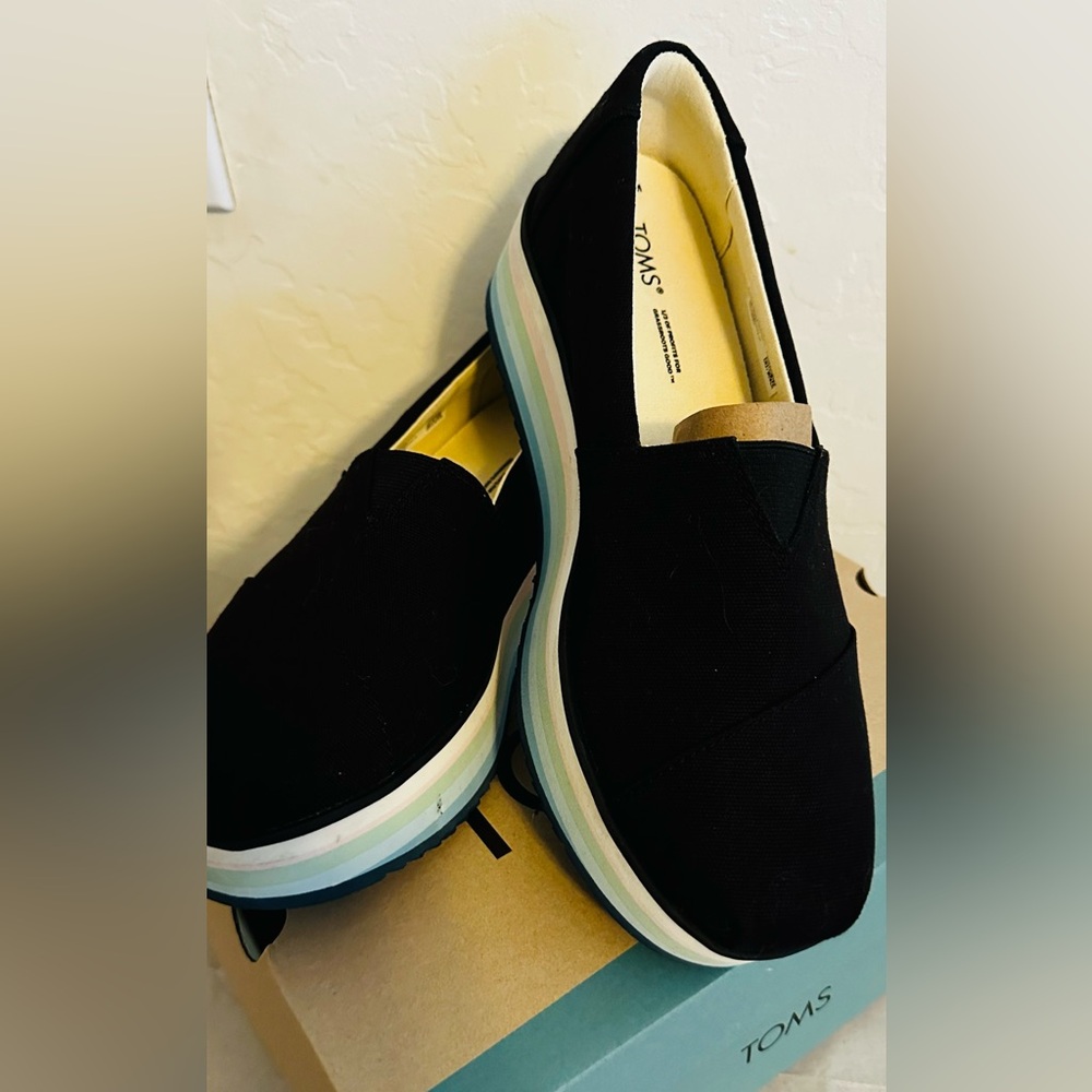 TOMS ALP PLATFORM BLACK CANVAS